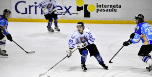 MONARCH sagrauj HS Rīga/LSPA