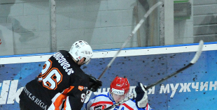 Divās dienās divas uzvaras