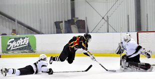 "Laima" divreiz piekāpjās Minkas "Panteras"