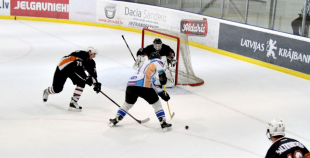 Monrach apspēlē SMScredit.lv un iekļūst finālā