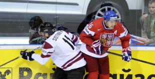 Latvija čempionātu sāk ar cienīgu zaudējumu čehiem