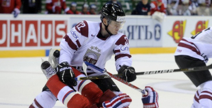 Latvija čempionātu sāk ar cienīgu zaudējumu čehiem