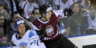 Latvijai zaudējums pēcspēles metienu sērijā