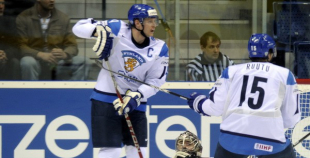 Latvijai zaudējums pēcspēles metienu sērijā