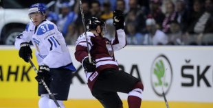 Latvijai zaudējums pēcspēles metienu sērijā