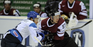 Latvijai zaudējums pēcspēles metienu sērijā