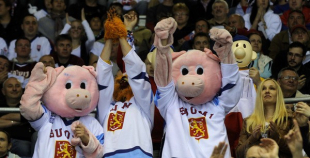 Latvijai zaudējums pēcspēles metienu sērijā