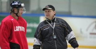 In memoriam. Kārlis Skrastiņš 1974-2011