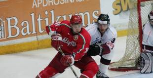 In memoriam. Kārlis Skrastiņš 1974-2011