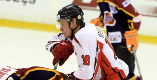 HS "Rīga/Prizma" spraigā cīņā apspēlē Elektrēnu "Energija"