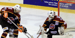 "Juniors" viesos uzveic "HS Rīga/Prizma"