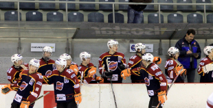 "Juniors" viesos uzveic "HS Rīga/Prizma"