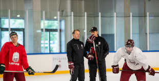 FOTO: Latvijas U-20 valstsvienība turpina gatavoties pasaules čempionātam