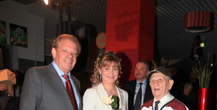 Latvijas Hokejam 80!