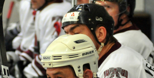 Vecie buki vēl grauž ledu