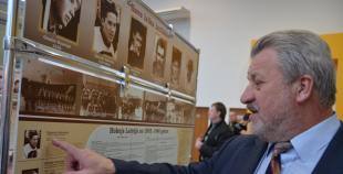 Jēkabpilī atklāta izstāde "Latvijas hokejam - 80"