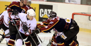 "Juniors" pēcspēles metienos uzveic "Prizmu"