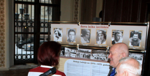 Saeimā atklāta izstāde „Latvijas hokejam - 80”