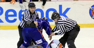 "SMScredit.lv" apspēlē "HS Rīga/Prizma" un pakāpjas uz otro vietu.