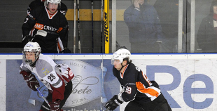 "SMScredit.lv" "bullīšos" apspēlē HK "Rīga-95"