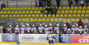 "SMScredit.lv" "bullīšos" apspēlē HK "Rīga-95"