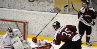 Nolana debijā Latvija zaudē dāņiem