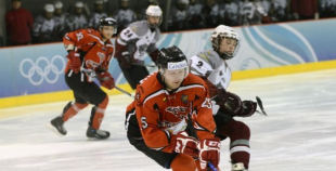 HK "Rīga95" apspēlē "Energiju" un kvalificējas izslēgšanas spēlēm