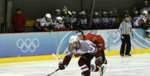 HK "Rīga95" apspēlē "Energiju" un kvalificējas izslēgšanas spēlēm