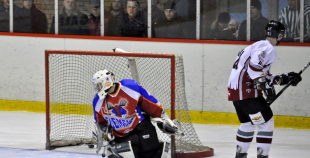 HK "Juniors" uzvar  bullīšos un tiek tālāk