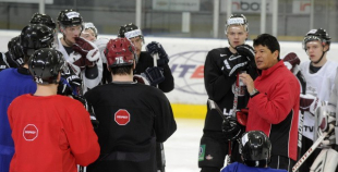 Hokeja izlases pirmais treniņš