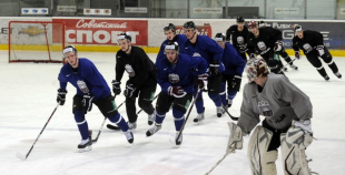 Hokeja izlases pirmais treniņš