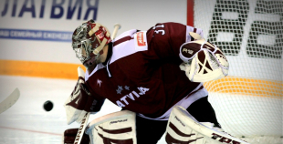 Latvijas izlase izglābjas pamatlaikā, tomēr zaudē "bullīšos"