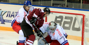 Čehi uzvar arī otrajā spēlē