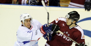 Latvija bullīšos uzvar Franciju