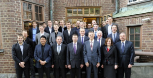 Hokejisti pieņemšanā Latvijas vēstniecībā Stokholmā