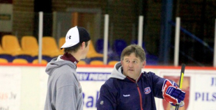 Noslēgusies Kārļa Skrastiņa un Oskara Bārtuļa hokeja nometne