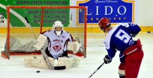 Naumova un leģendārā  Tretjaka starptautiskā vārtsargu meistarības skola Rīgā