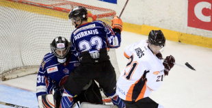 "SMScredit.lv" apspēlē HS "Rīga/Prizma"