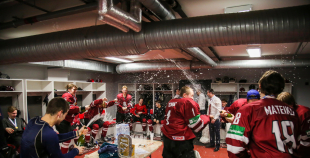 FOTO: Latvija U-18 izcīna zelta medaļas 