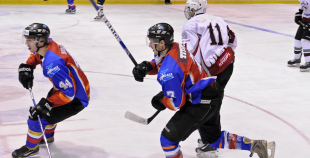 HK "Zemgale/JLSS" ar  4:1 uzveic HK "Juniors"