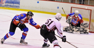 HK "Zemgale/JLSS" ar  4:1 uzveic HK "Juniors"