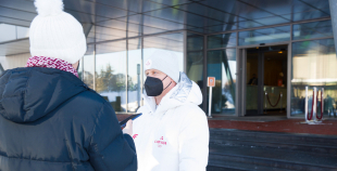 FOTO: Latvijas hokeja izlases dodas uz Pekinas olimpiskajām spēlēm