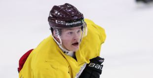 FOTO: Latvijas U-20 hokeja izlases treniņš (02.12)