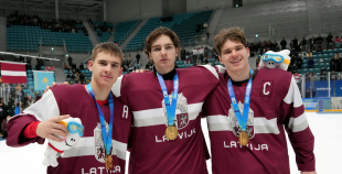 Latvijas 3x3 hokeja izlasei zelta medaļas!