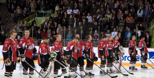 Pirmajā spēlē neveiksme pret Krieviju