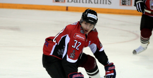 Pirmajā spēlē neveiksme pret Krieviju