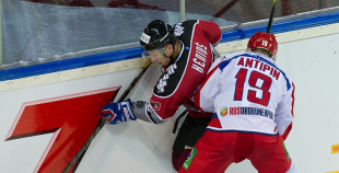 Latvijas izlase otrajā mačā atzīst krievu pārākumu