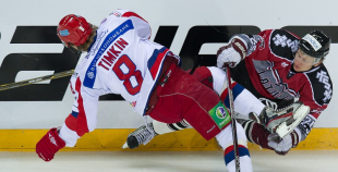 Latvijas izlase otrajā mačā atzīst krievu pārākumu