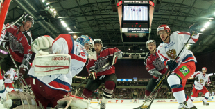 Latvijas izlase otrajā mačā atzīst krievu pārākumu