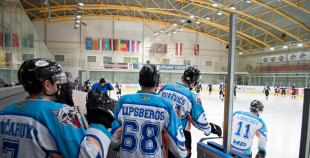 "SMScredit.lv" ar rezultātu 7:4 pieveic "Ozolnieki/MONARCH"